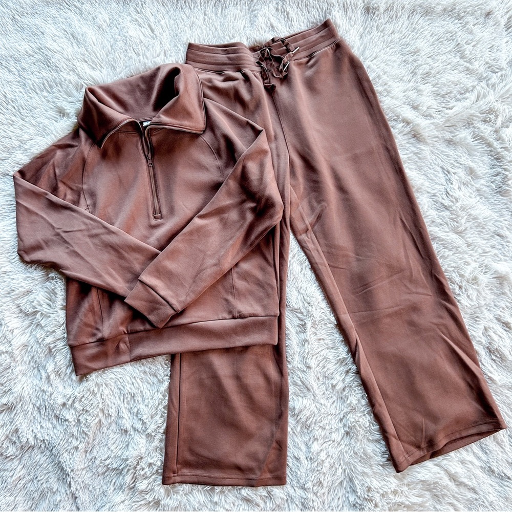 Two-Piece Set